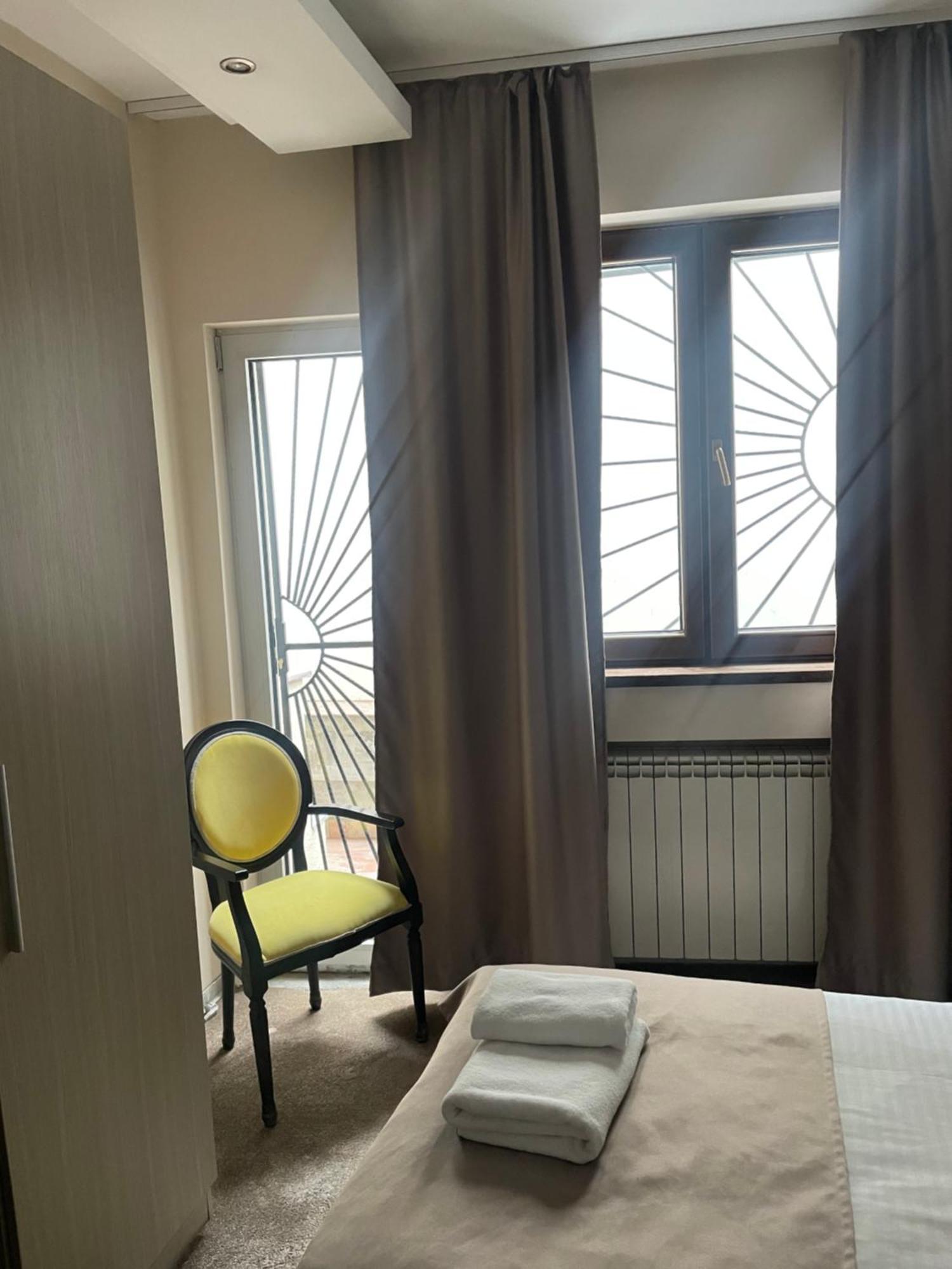City Code In Joy Belgrade Extérieur photo