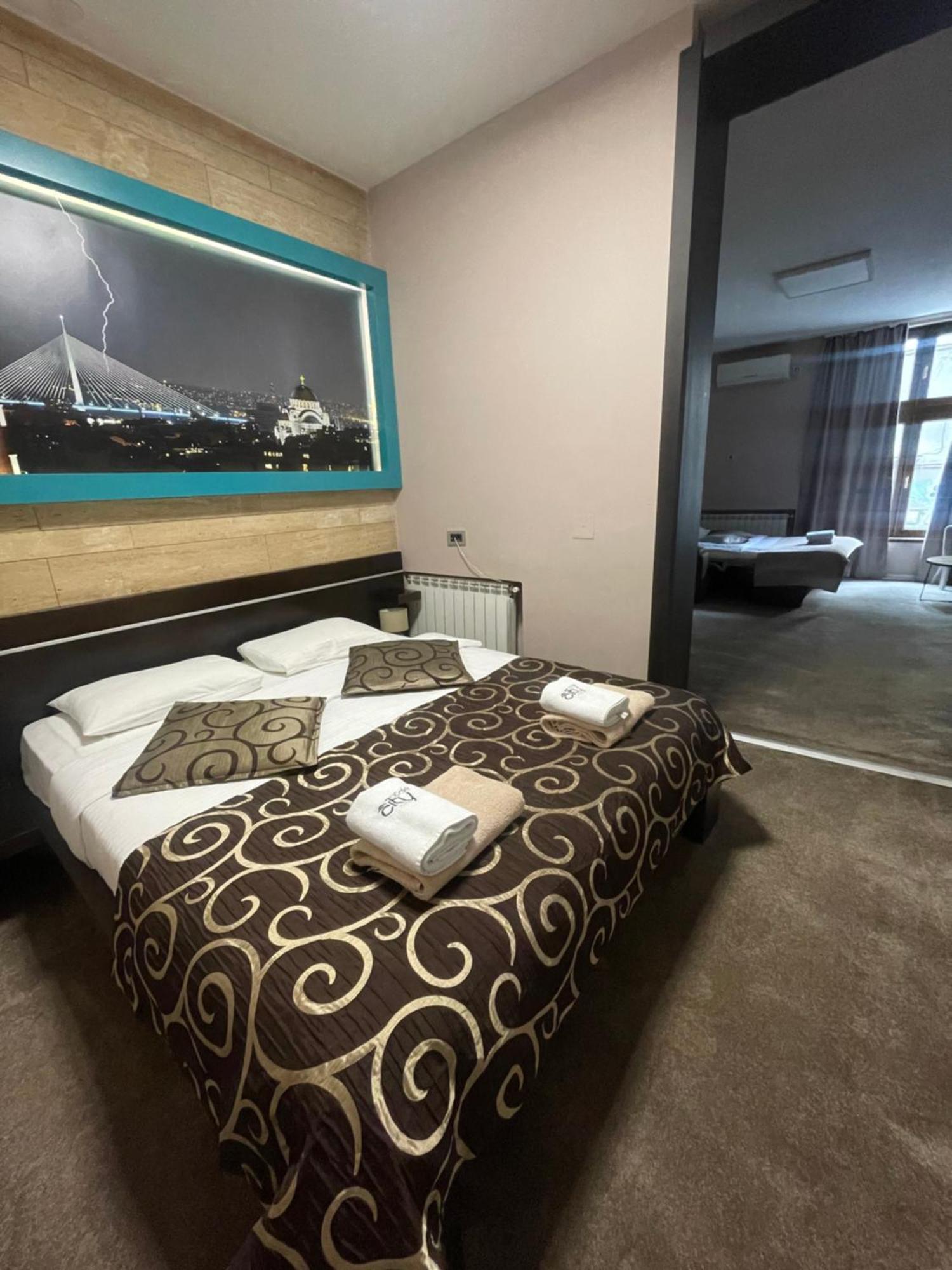 City Code In Joy Belgrade Extérieur photo
