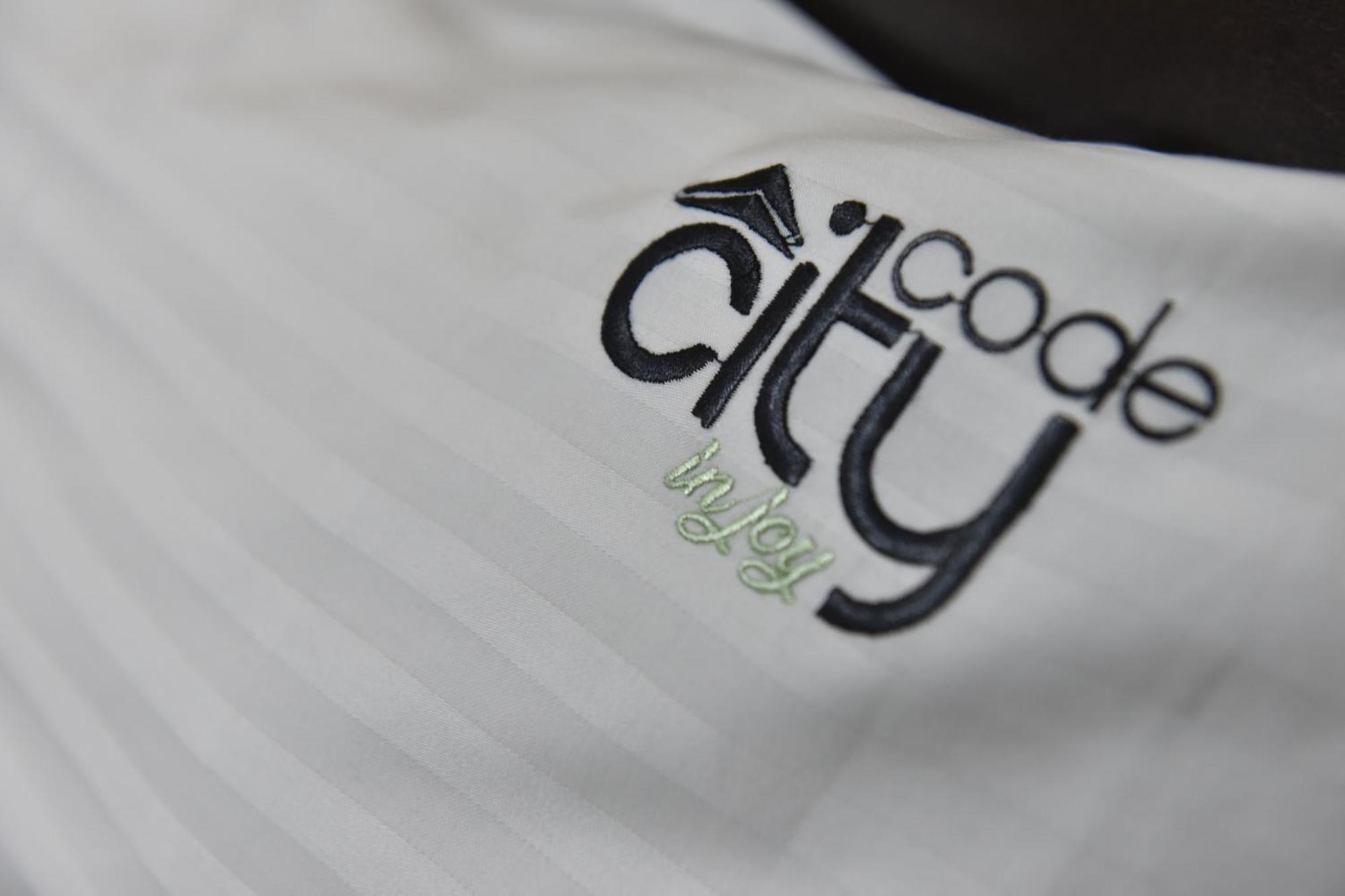 City Code In Joy Belgrade Extérieur photo