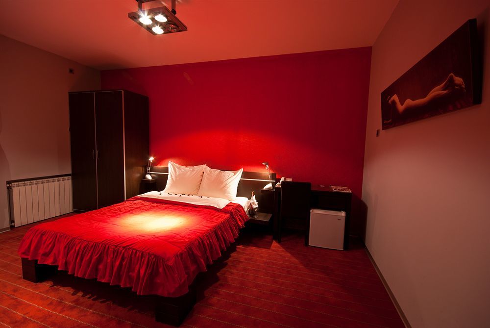 City Code In Joy Belgrade Extérieur photo